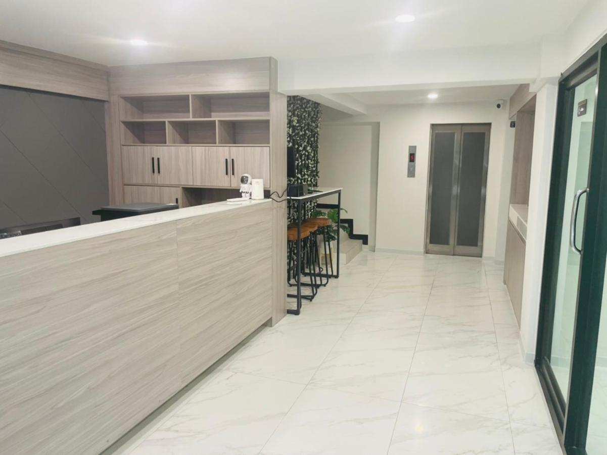 Nona Hotel, Bangkok Makkasan Ngoại thất bức ảnh